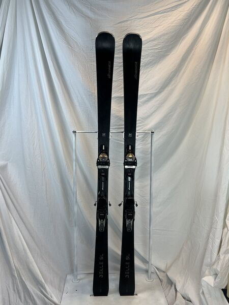 Nordica Belle SL (2024/2025) | czarny | 165 cm, image 1 of 5