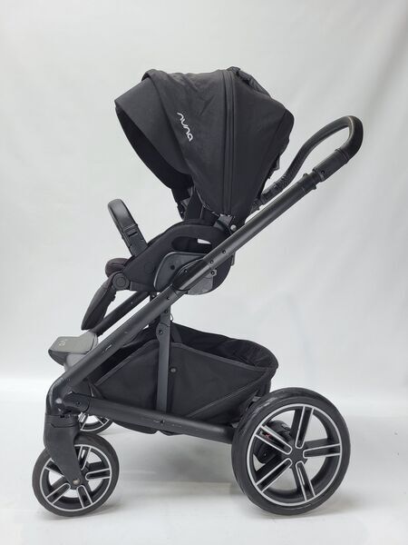 Nuna triv lx all-in-one set 2-in-1 stroller | black, image 5 of 5