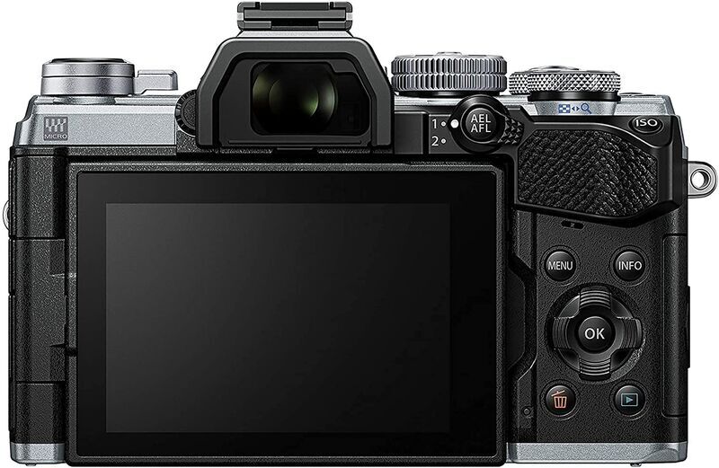 Olympus OM-D E-M5 Mark III | hopea 3