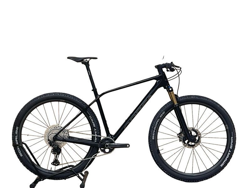 Orbea Alma M for 2022 | black | 29" | L, image 1 of 5