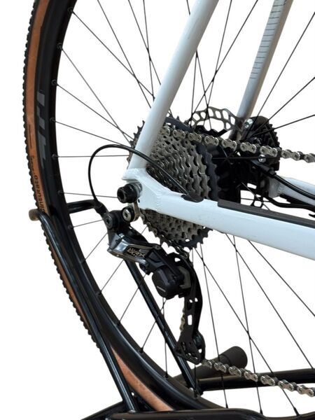 Orbea Gain D30 1X (2022) | Diamant | weiß | 28" | L | < 500 km 4