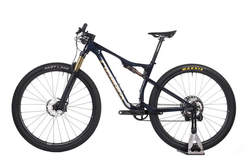 Orbea Oiz M-Pro (2023) | Diamond | blue | 29" | M 3