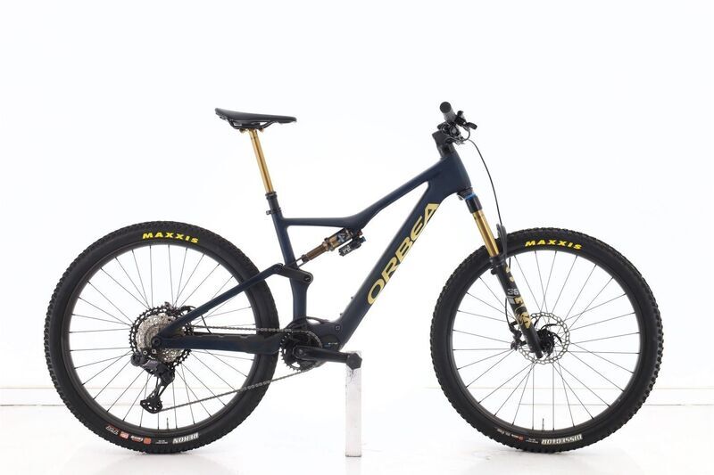 Orbea Rise M-Team (2024) | Diamant | blau | 29" | 48 cm | L | 1000 - 1500 km | 360 Wh | Shimano EP8 RS | Fox 36 Factory Kashima | Fox Float X Factory Kashima 1