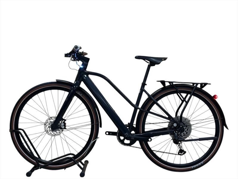 Orbea Vibe H10 EQ City (2022) | Step-Through | black | 28" | S | 100 - 500 km 2