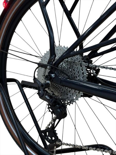 Orbea Vibe H10 EQ City (2022) | Step-Through | black | 28" | S | 100 - 500 km 4