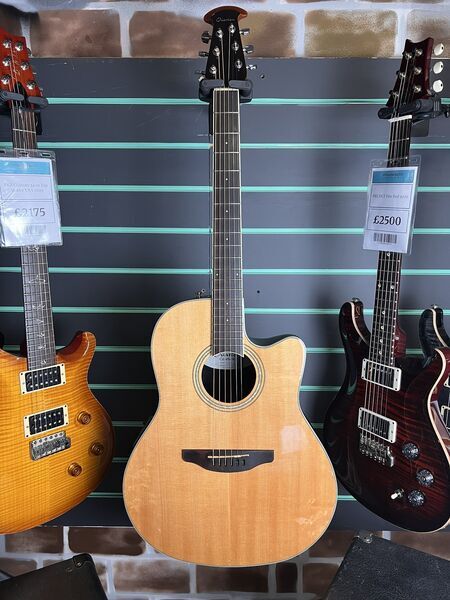 Ovation Celebrity Series CS-24-4-G Gloss Natural 2022 Acoustic Guitar | Gloss Natural, image 2 of 5