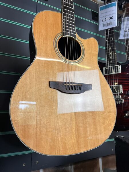 Ovation Celebrity Series CS-24-4-G Gloss Natural 2022 Acoustic Guitar | Gloss Natural, image 3 of 5