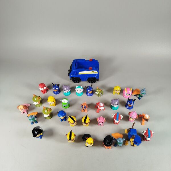 Paw Patrol Bundle Paw Patrol Figuren & Fahrzeuge | mehrfarbig, image 1 of 3