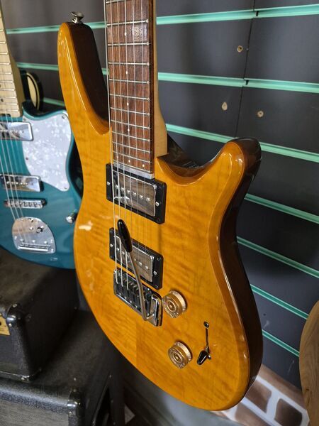 Peavey Impact Milano Transparent Amber 1994 Electric Guitar | Amber, image 5 of 5