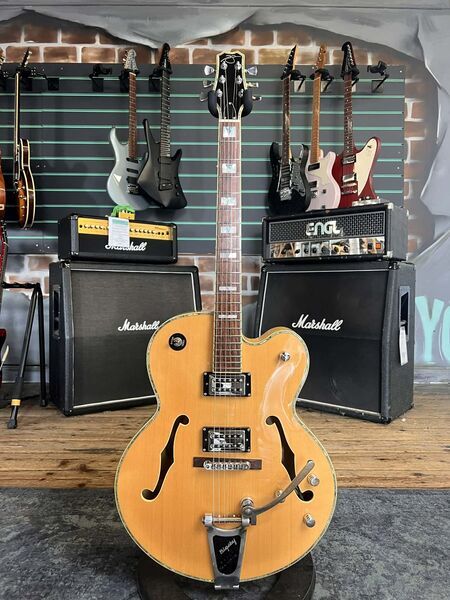 Peavey Rockingham Natural Gloss c.2002 Hollow Body Electric Guitar | Natural Gloss, image 1 of 5