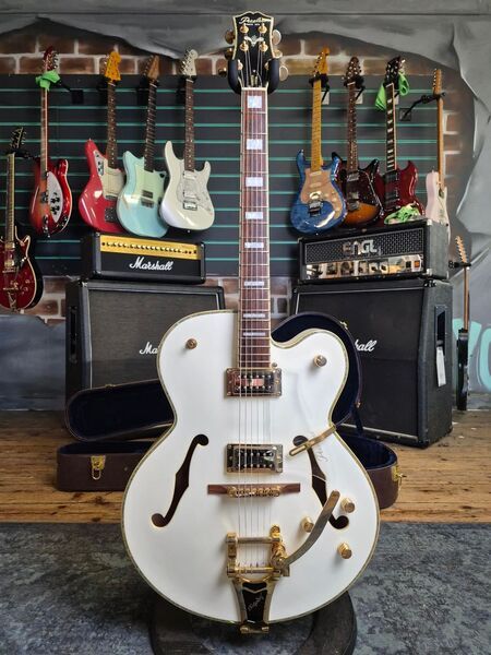 Peerless Gigmaster Custom Gloss White 2008 Hollow-Body Electric Guitar | Gloss White, image 1 of 5