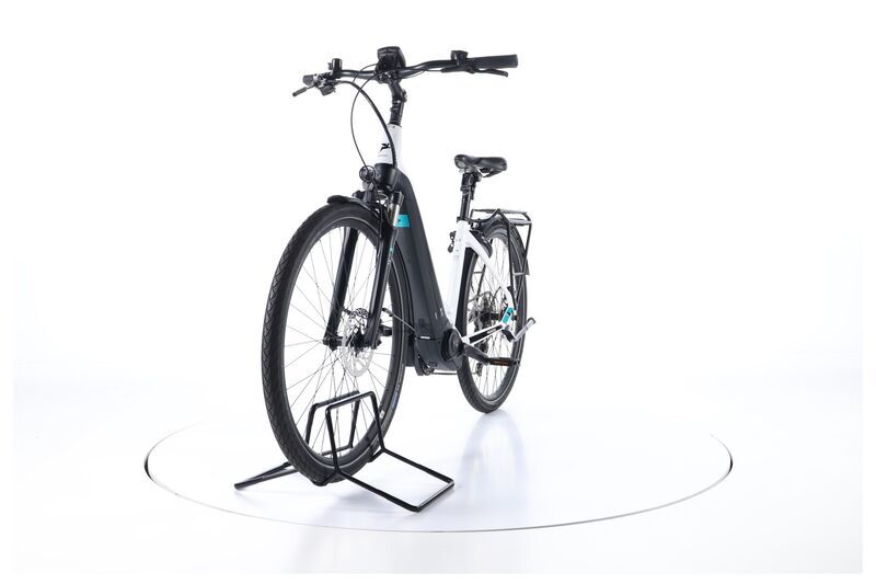 Pegasus Premio EVO 10 Lite (2022) | Low Entry | black/white | 28" | 45 cm | 500 - 1000 km | 500 Wh, image 4 of 5