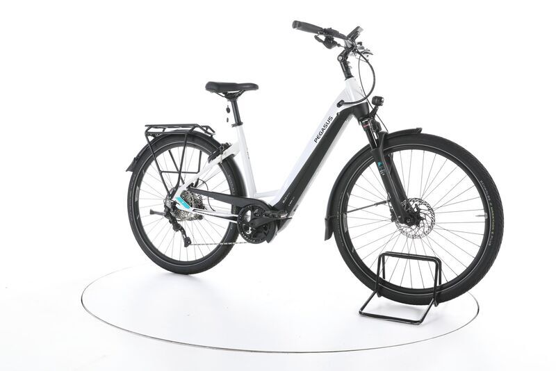 Pegasus Premio Evo 10 Lite 2023 | bílý | 28" | 50 cm | 500 - 3000 km, image 2 of 5