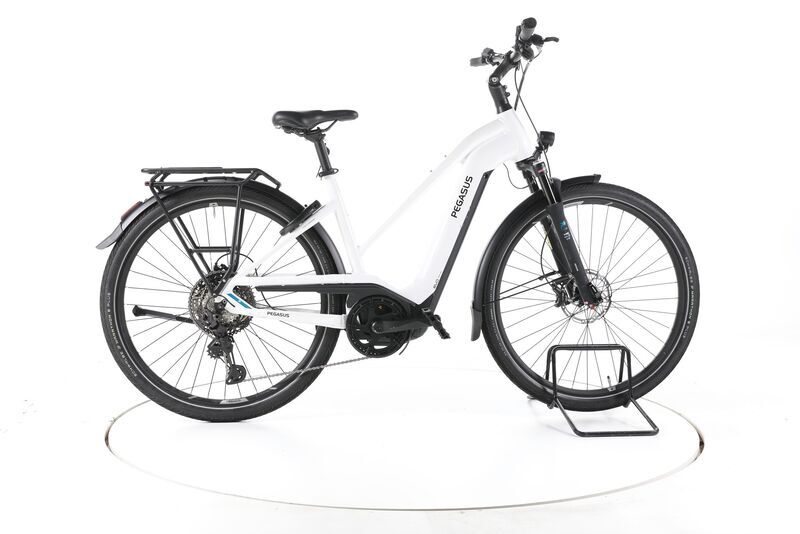 Pegasus Premio Evo 11 2022 | bílá | 28" | 50 cm | 500 - 3000 km, image 1 of 5