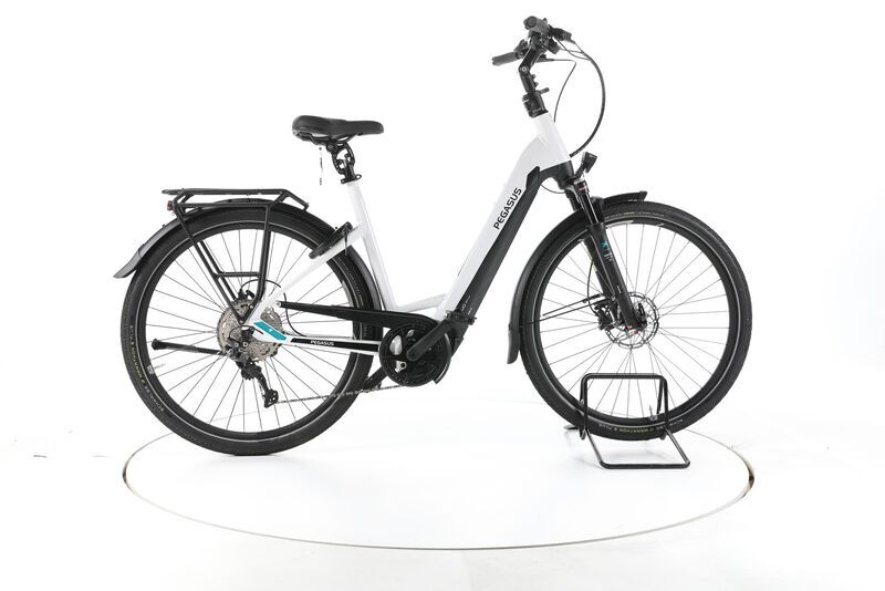 Pegasus Premio Evo Lite Comfort 2022 | white | 28" | 55 cm | < 500 km, image 1 of 5