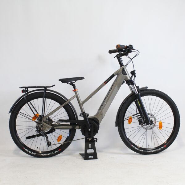 Peugeot eT01 Crossover D9 (2021) | Trapez | grau | 27.5" | S | 44 cm | < 100 km 1