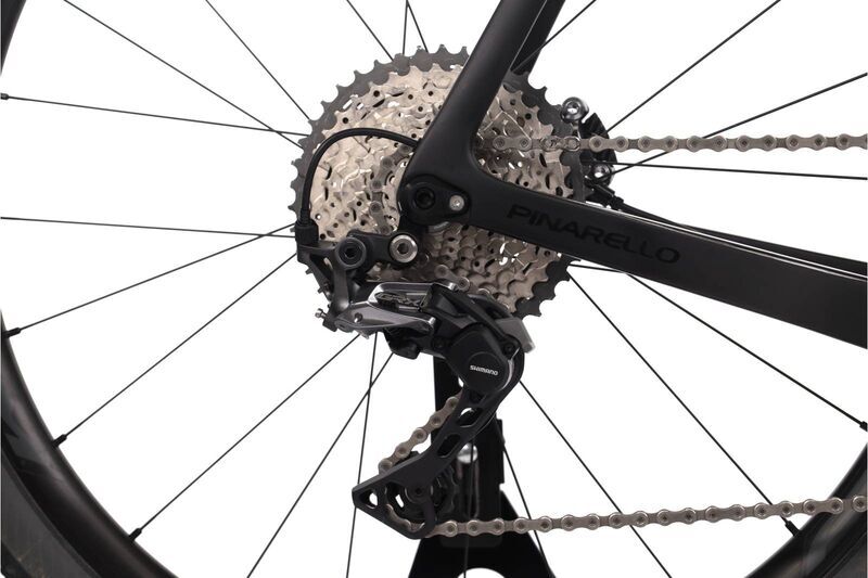 Pinarello Grevil (2023) | Diamant | schwarz | 27.5" | 57 cm 5