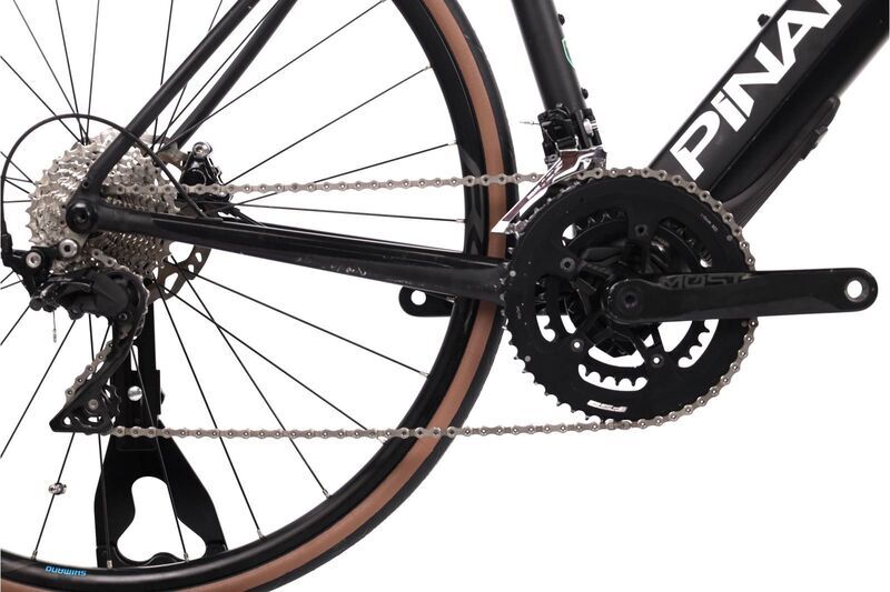 Pinarello Nytro Roadstar (2022) | Diamant | schwarz | L | > 4000 km 4