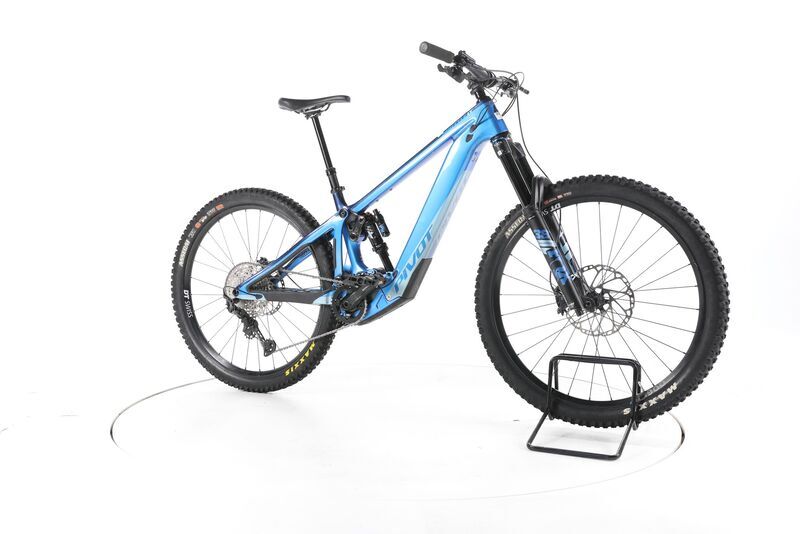 Pivot Cycles Shuttle LT 2023 | blue | 29" | M | 500 - 3000 km, image 1 of 4