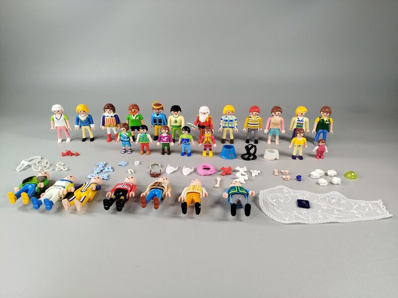 Playmobil 19 Playmobilfiguren and Zubehör | multicolored 1