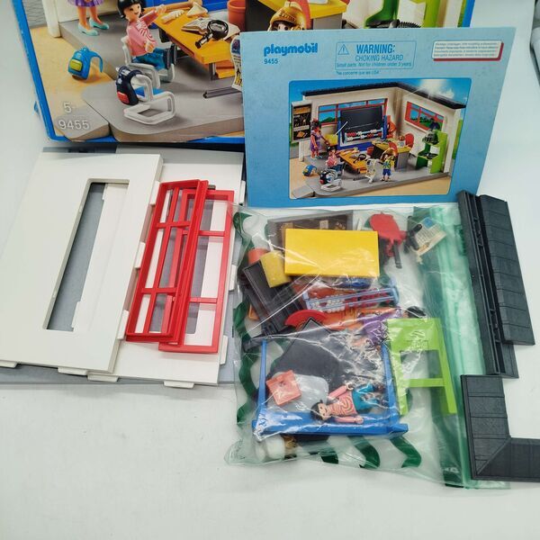 Playmobil 9455 CityLife Klassenzimmer Geschichtsunterrichte | mehrfarbig, image 2 of 3