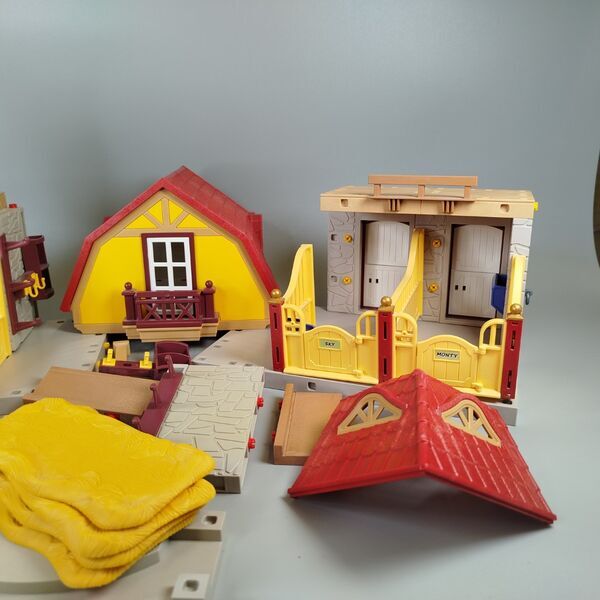 Playmobil Bauernhof Pferdestall Set | multicolored 4