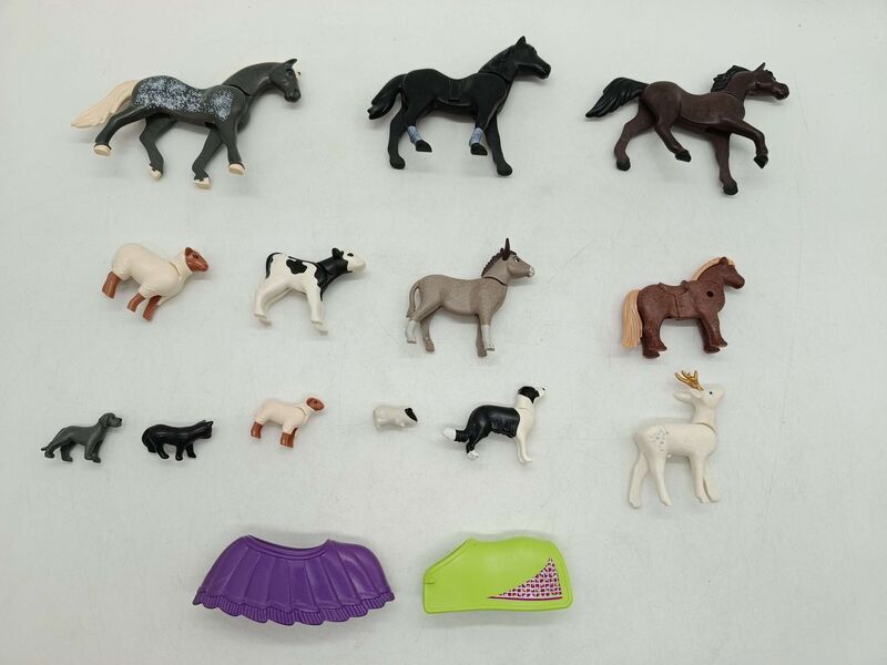 Playmobil Bundle Bauernhof & Tiere Großes Set Tierfiguren Pferde Hund Katze Esel Hirsche | mehrfarbig, image 1 of 3