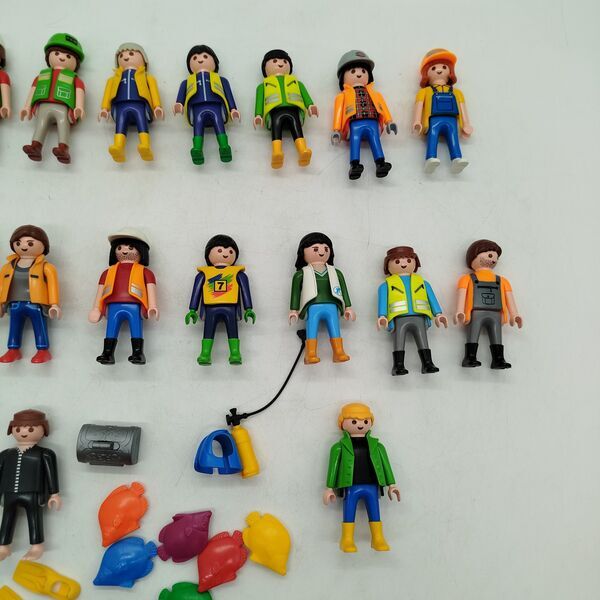 Playmobil Bundle Berufe 16x Figuren & Zubehör | mehrfarbig, image 2 of 2