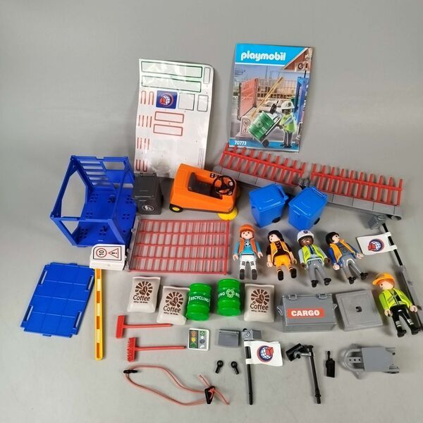 Playmobil Bundle Cargo 70773 1x Spielset Figuren & Zubehöre | multicolored, image 1 of 3