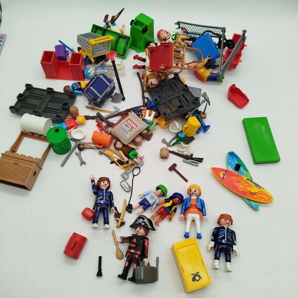 Playmobil Bundle Charaktere Figuren & Zubehöre | multicolored, image 2 of 3