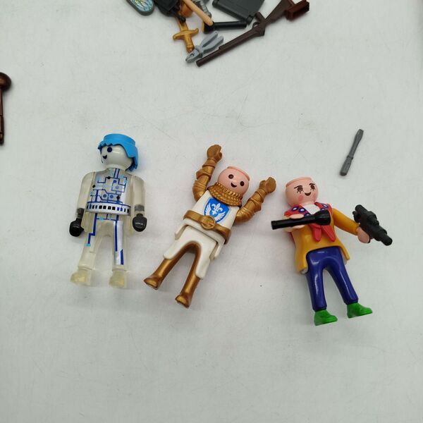 Playmobil Bundle Charaktere Figuren & Zubehöre | multicolored, image 3 of 3