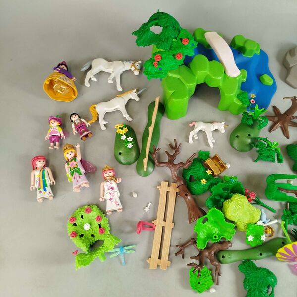 Playmobil Bundle Feenwelt Feen & Einhörner mit Zubehöre | mehrfarbig, image 1 of 3