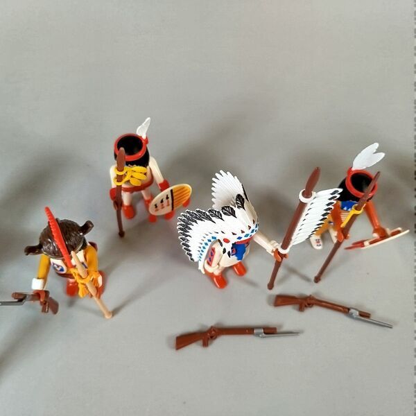 Playmobil Bundle Historische Krieger set von 16 figures | multicolored, image 3 of 5