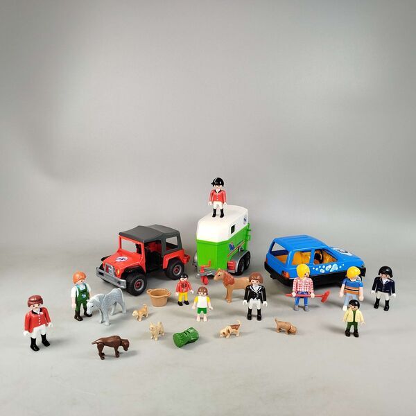 Playmobil Bundle Jeep & Anhänger Figuren & Tieree | multicolored, image 1 of 3
