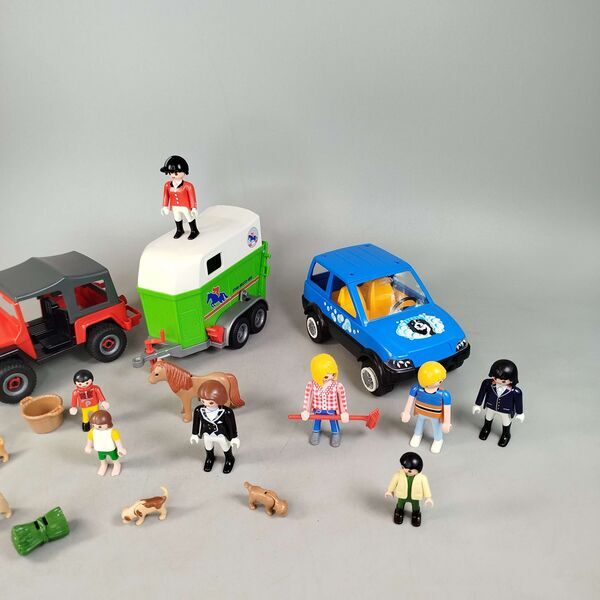 Playmobil Bundle Jeep & Anhänger Figuren & Tieree | multicolored, image 2 of 3