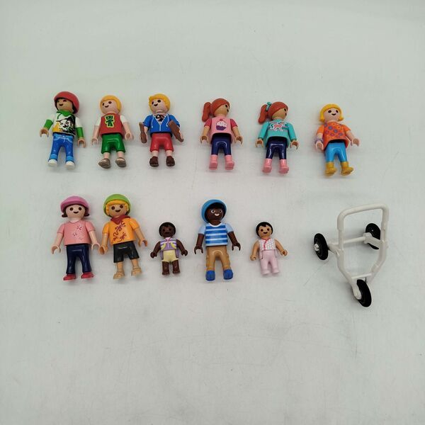 Playmobil Bundle Kids & Leisure Figures and Accessories | multicoloured, image 2 of 2