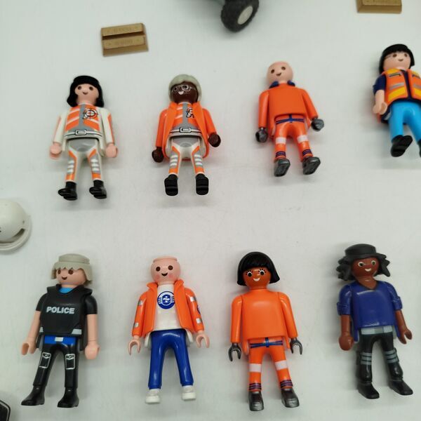 Playmobil Bundle police & Rettung set von 15 figures | multicolored, image 2 of 3
