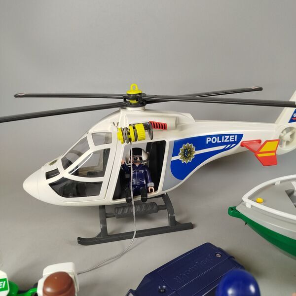 Playmobil Bundle police & Zoll Einsatzset helicopter boat motorcycle figures | multicolored, image 3 of 3