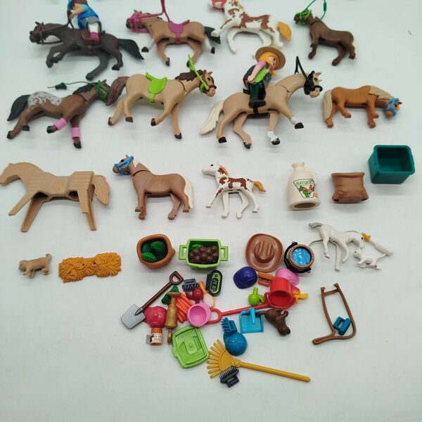 Playmobil Bundle Riding Stable Figures & Horses with Accessories from 3 4 5 Years | multicoloured, image 1 of 2