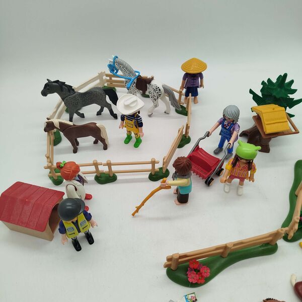 Playmobil Bundle Reiterhof Pferde & Wagene | multicolored, image 3 of 4