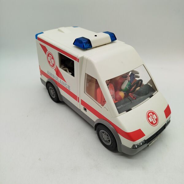 Playmobil Bundle Rettungsdienst 4221 Set von 2 Kranken & Müllwagene | mehrfarbig, image 2 of 3