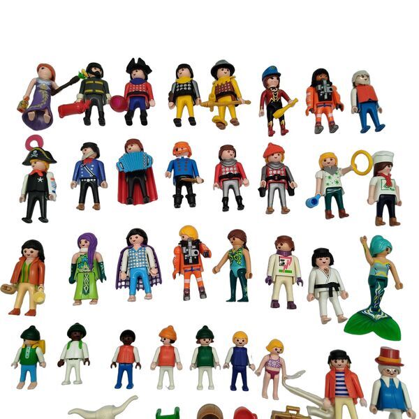 Playmobil Bundle Set of 32 Figures & Accessories | multicoloured, image 2 of 3
