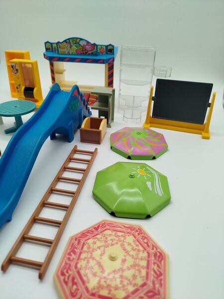 Playmobil Bundle Strand & Spielplatz 5555 3821 3822 5492e | multicolored, image 1 of 4