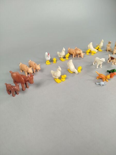 Playmobil Bundle animals set of 30 animal figures | multicolored, image 3 of 3
