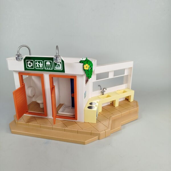 Playmobil Campingplatz 5432 – Teileset mit Schwimmbad & Zubehör | multicolored 5