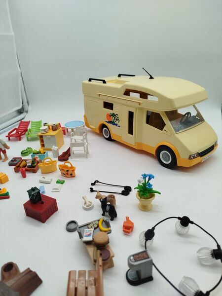 Playmobil Camping Set - Camper, Figuren & Zubehör | mehrfarbig 4