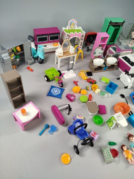 Playmobil Familie und Haushalt Spieleset - Figuren und Möbel | mehrfarbig 5