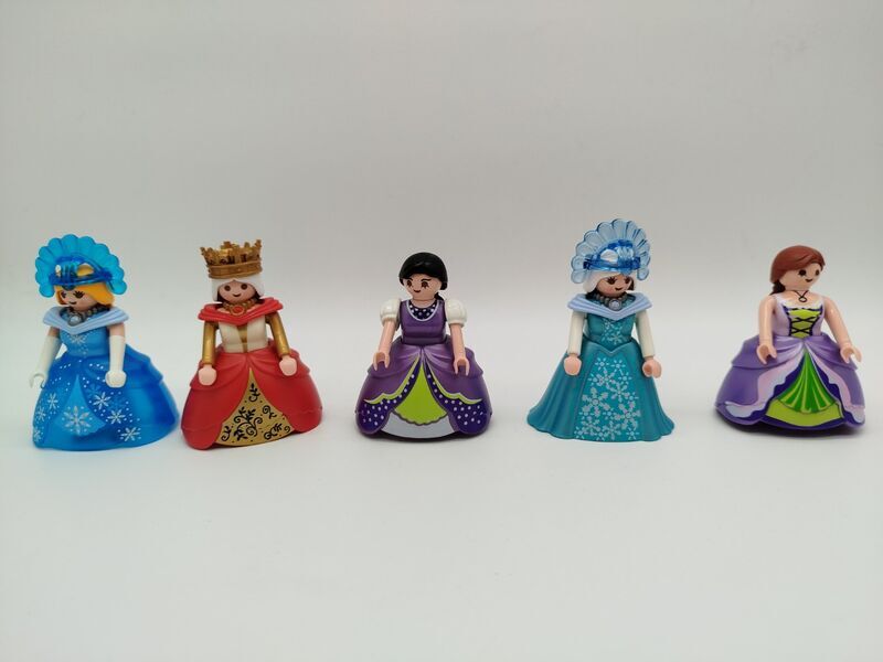 Playmobil Figuren-Set von 9 - Prinzessinnen & Königinnen | multicolored 2