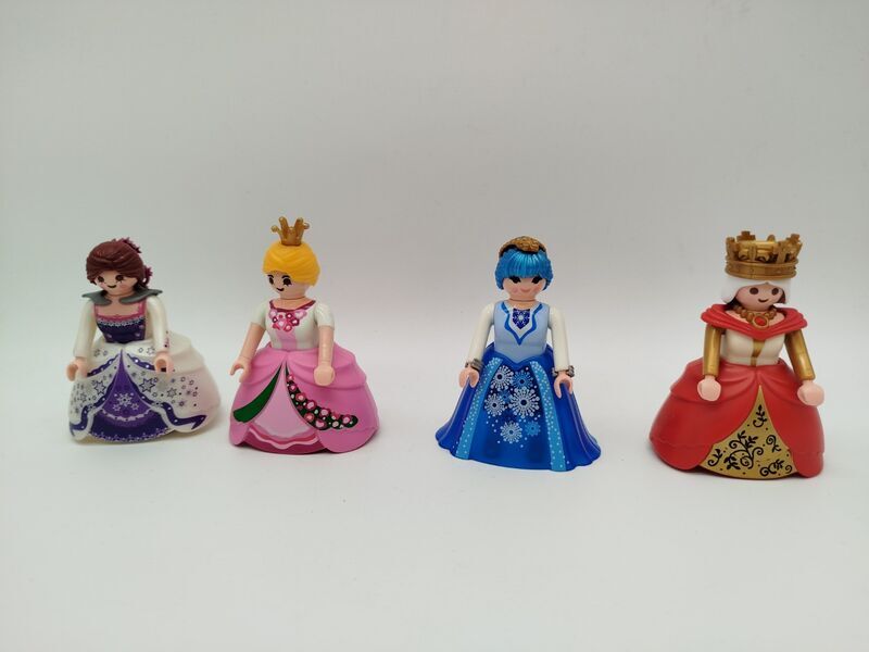 Playmobil Figuren-Set von 9 - Prinzessinnen & Königinnen | multicolored 3