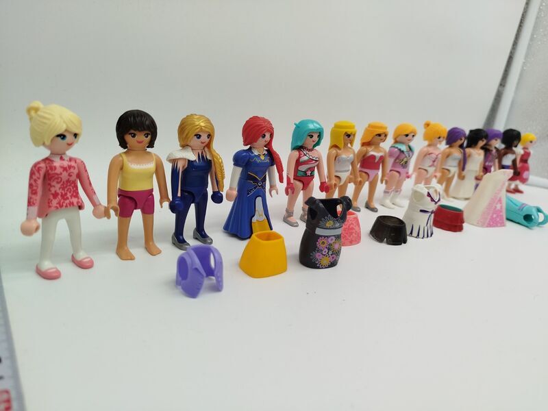 Playmobil Figuren - Set von 14 Stück mit Klamotten | mehrfarbig 3